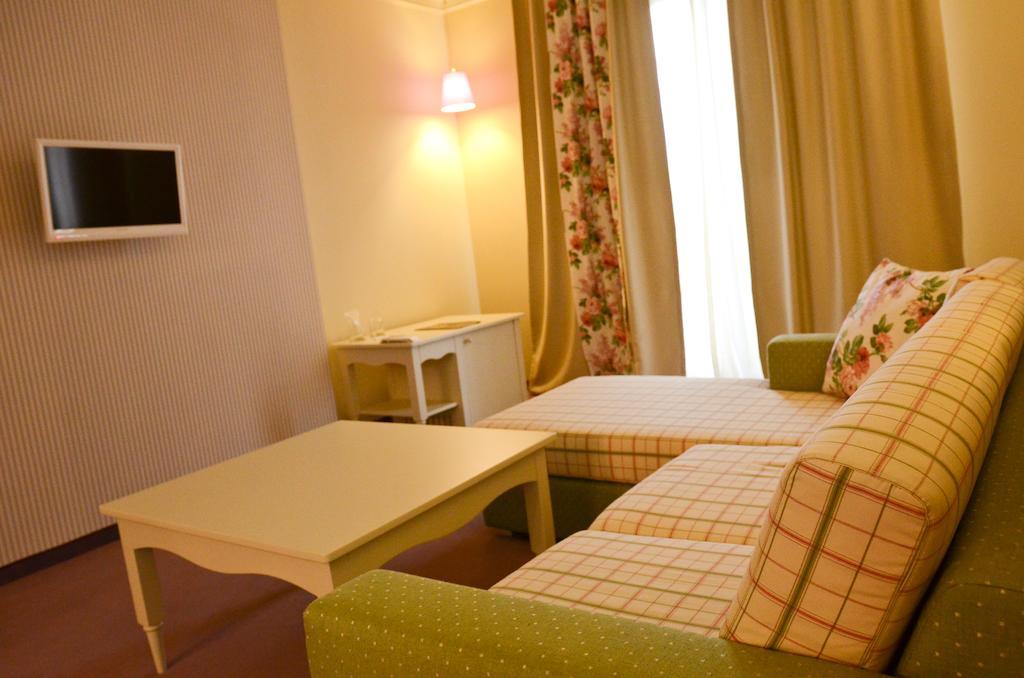 Parish Hotel Svilengrad Room photo